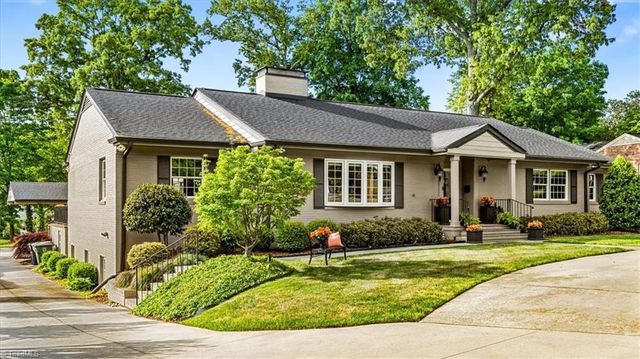 1902 Pembroke Road, Greensboro, NC 27408