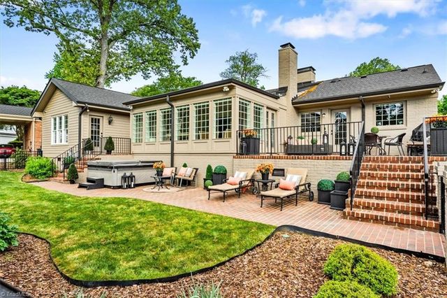 1902 Pembroke Road, Greensboro, NC 27408
