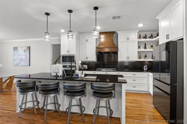 8202 N 150th East Avenue, Owasso, OK 74055