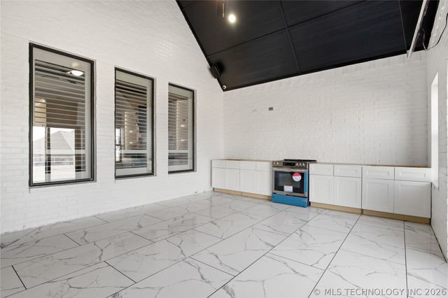 8202 N 150th East Avenue, Owasso, OK 74055