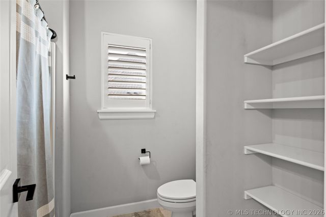 8202 N 150th East Avenue, Owasso, OK 74055