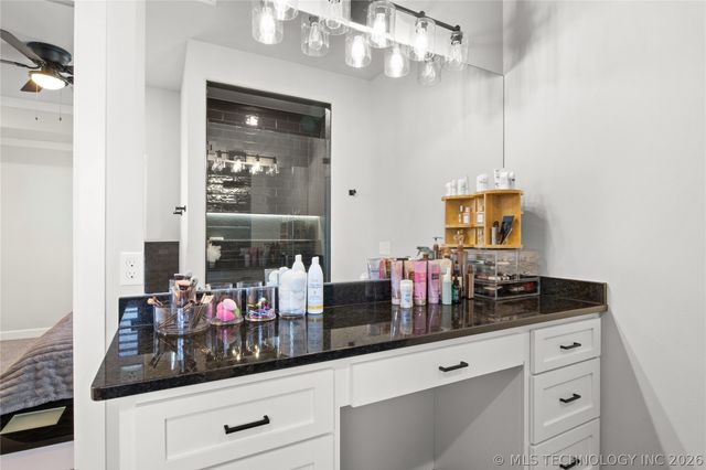 8202 N 150th East Avenue, Owasso, OK 74055