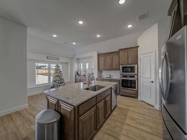 12729 Barretta Drive, Godley, TX 76044