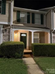 9624 Vinca Circle C, Charlotte, NC 28213