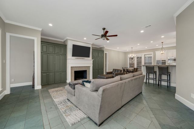 5972 Campus Court, Plano, TX 75093