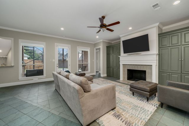 5972 Campus Court, Plano, TX 75093