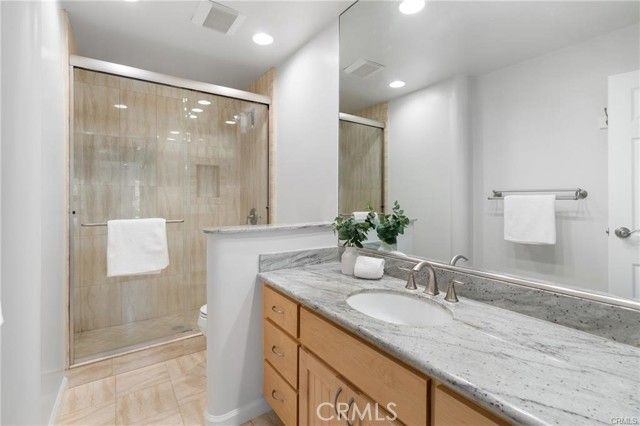 23401 Park Sorrento 55, Calabasas, CA 91302