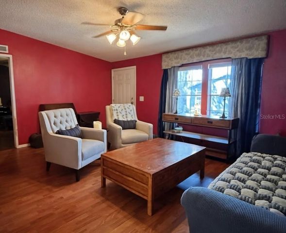 4817 ROLLINGLEN LOOP W, Lakeland, FL 33810