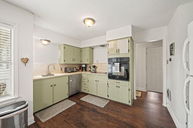 2017 Isla Drive, Pearland, TX 77581