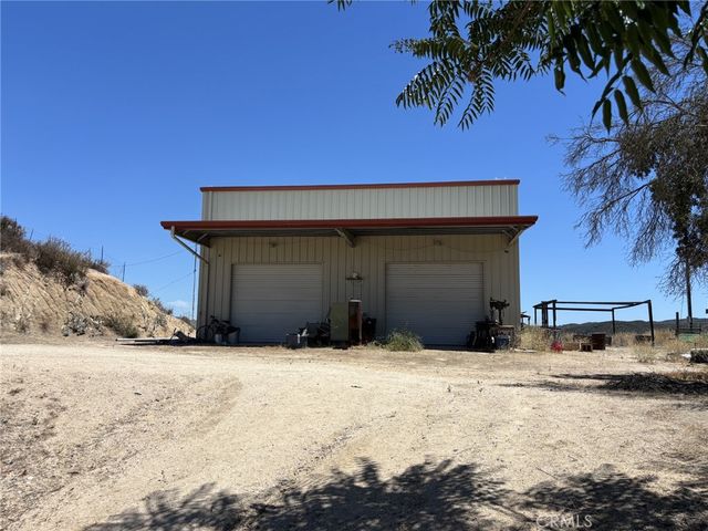 4760 Calf Canyon, Creston, CA 93432