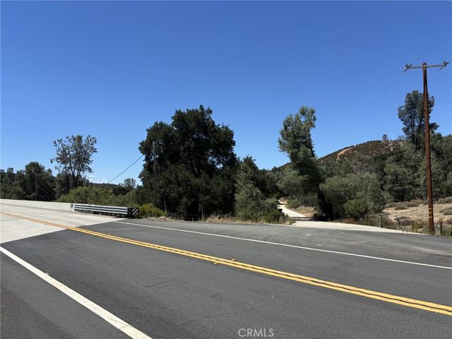 4760 Calf Canyon, Creston, CA 93432