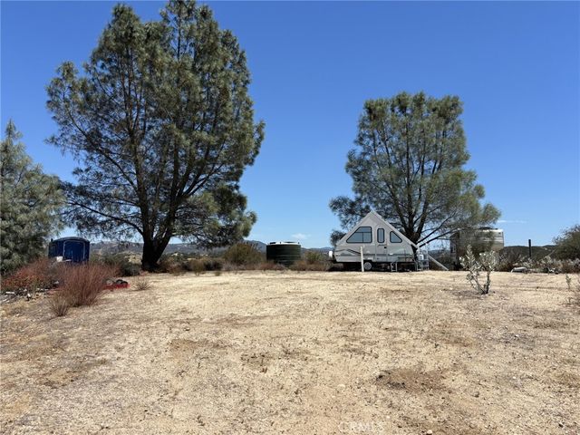 4760 Calf Canyon, Creston, CA 93432