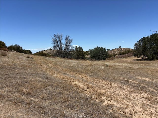 4760 Calf Canyon, Creston, CA 93432