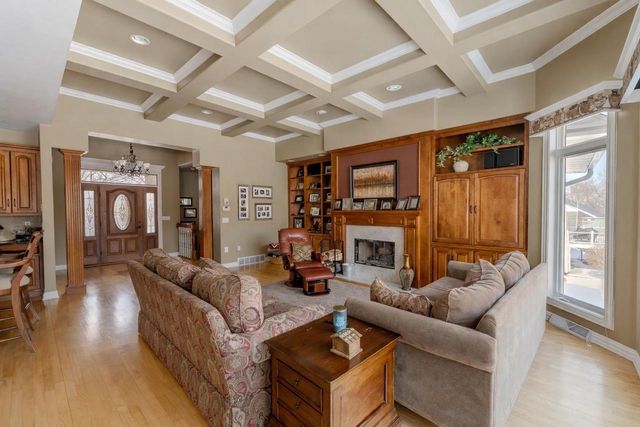 4262 BELLHAVEN LANE, Oshkosh, WI 54904