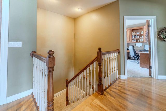 4262 BELLHAVEN LANE, Oshkosh, WI 54904