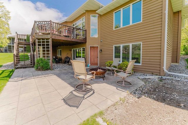 4262 BELLHAVEN LANE, Oshkosh, WI 54904