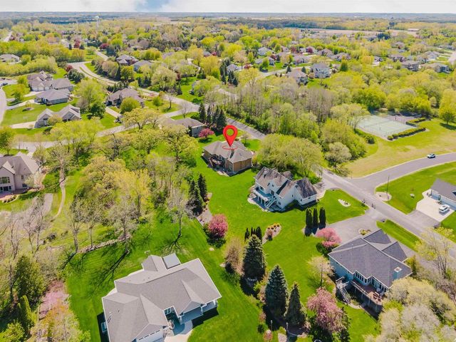 4262 BELLHAVEN LANE, Oshkosh, WI 54904