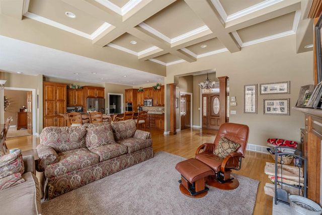 4262 BELLHAVEN LANE, Oshkosh, WI 54904
