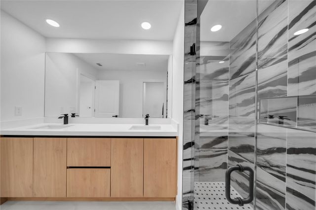 4007 E 19TH STREET, Lehigh Acres, FL 33972