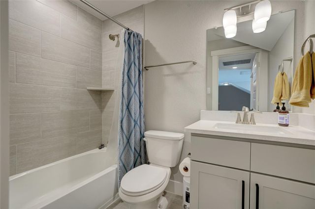 3603 Kensington Gardens Lane, Houston, TX 77055