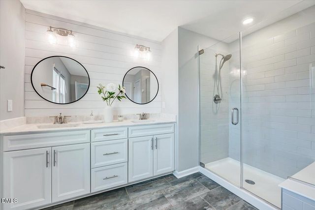 2727 Dilly Dally Court, Apex, NC 27539