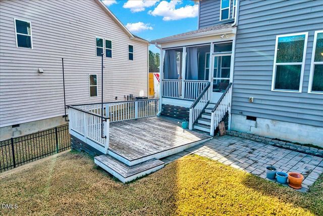 2727 Dilly Dally Court, Apex, NC 27539