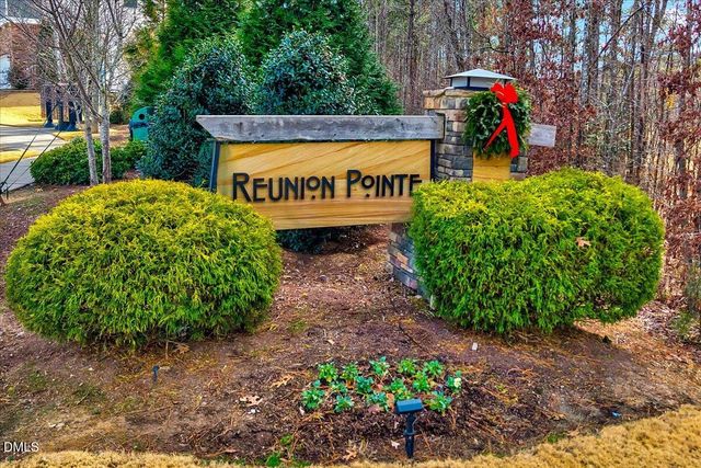 2727 Dilly Dally Court, Apex, NC 27539