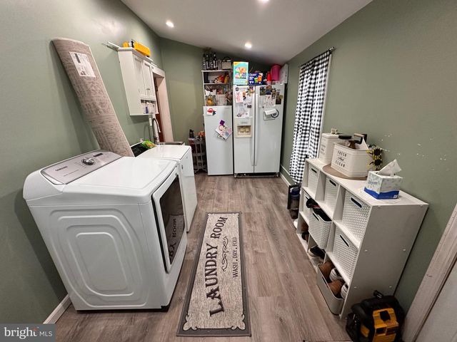 4014 ASHBURNER ST, Philadelphia, PA 19136