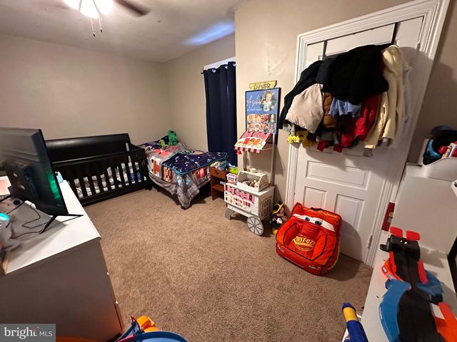 4014 ASHBURNER ST, Philadelphia, PA 19136