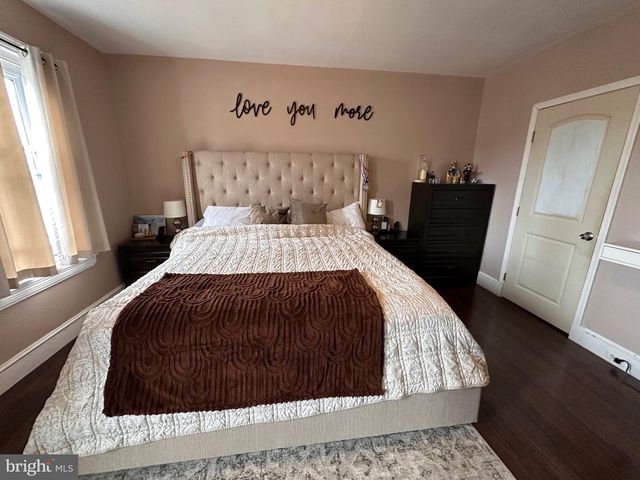 4014 ASHBURNER ST, Philadelphia, PA 19136