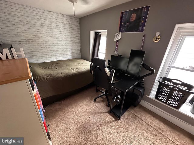 4014 ASHBURNER ST, Philadelphia, PA 19136