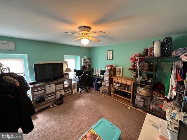 4014 ASHBURNER ST, Philadelphia, PA 19136