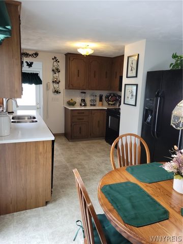 46 Cleveland Drive, Tonawanda, NY 14223