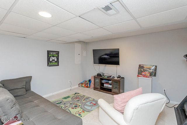 8241 Bucks Run Court, Toledo, OH 43617