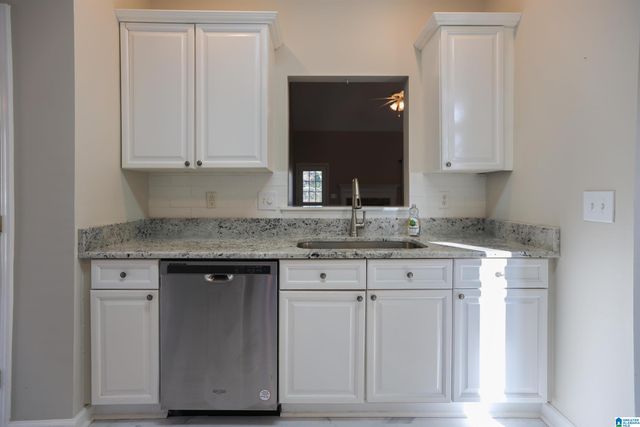 668 FOREST LAKES DRIVE, Sterrett, AL 35147