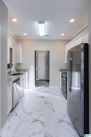 668 FOREST LAKES DRIVE, Sterrett, AL 35147