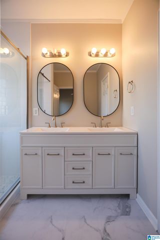 668 FOREST LAKES DRIVE, Sterrett, AL 35147