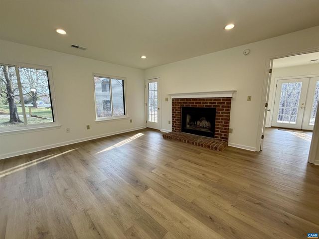 1026 HIGHLANDS DR, Charlottesville, VA 22901