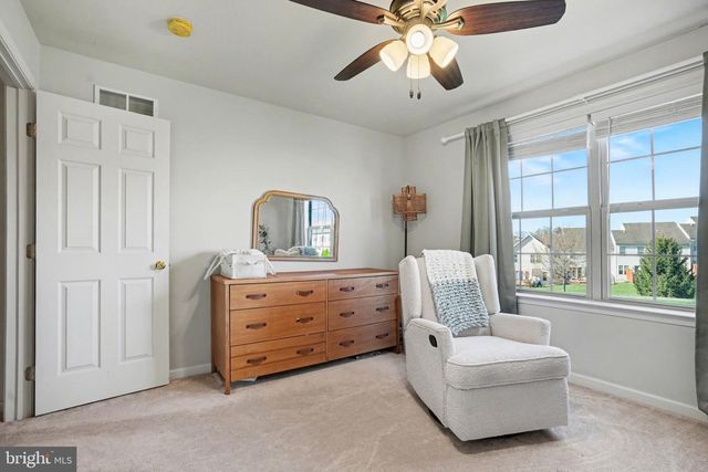 1804 VISTA DR, Mechanicsburg, PA 17055