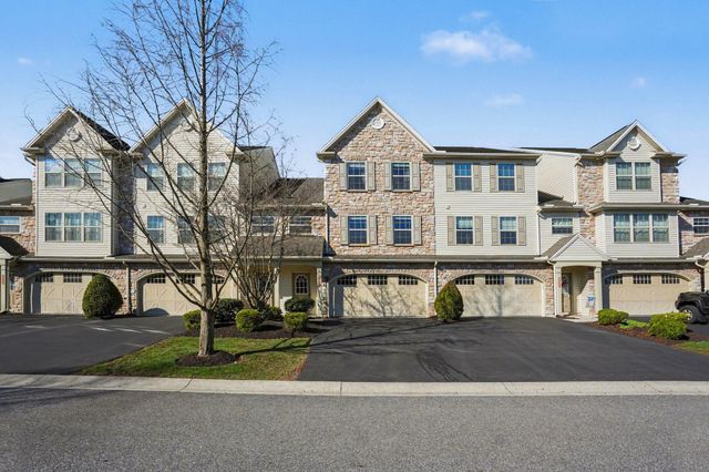 1804 VISTA DR, Mechanicsburg, PA 17055