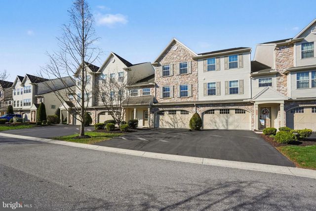 1804 VISTA DR, Mechanicsburg, PA 17055