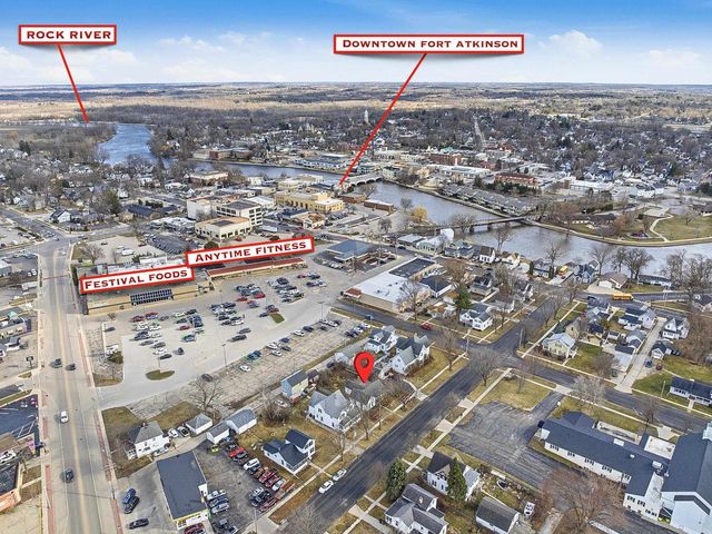 308 Adams Street, Fort Atkinson, WI 53538
