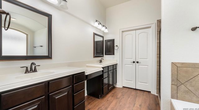 2611 Tuscan Oaks, San Antonio, TX 78261