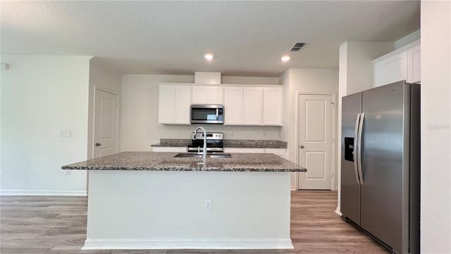 1340 MIRABELLA CIRCLE, Davenport, FL 33897