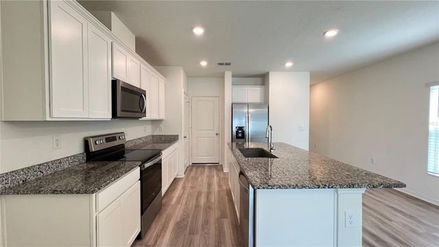 1340 MIRABELLA CIRCLE, Davenport, FL 33897
