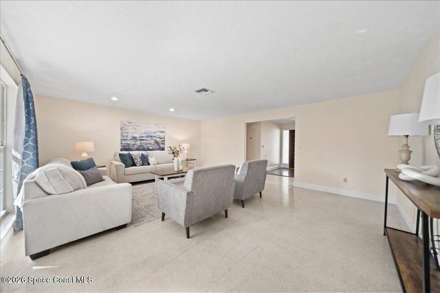 210 12th Terrace, Indialantic, FL 32903