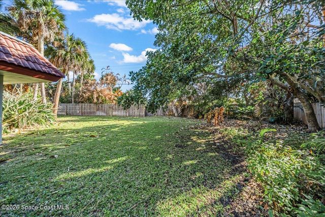 210 12th Terrace, Indialantic, FL 32903