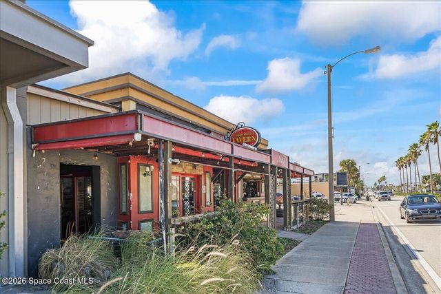 210 12th Terrace, Indialantic, FL 32903