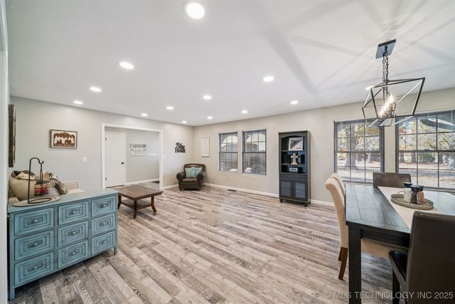 908 Lou Allard Drive, Drumright, OK 74030