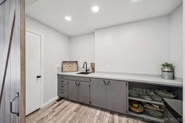 908 Lou Allard Drive, Drumright, OK 74030